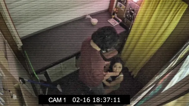 Evde Büyük Göğüslü Asyalının Ateşli Sakso ve Sikişi